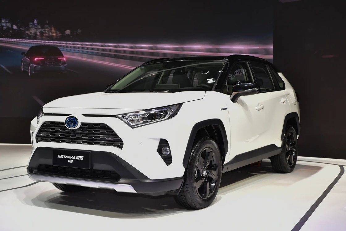Compact RAV4 Toyota Petrol SUV 2.0L 2.5L Engine FWD AWD 5 chỗ ngồi