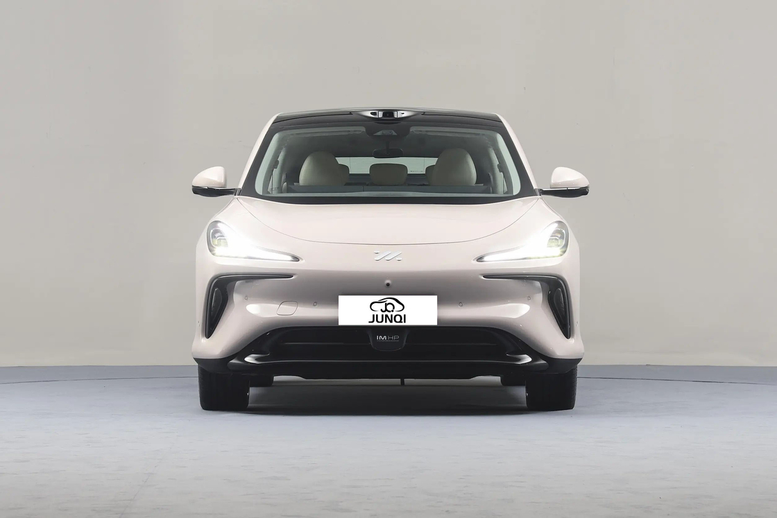 Zhiji IM Electric Car LS6 Sport 4 cửa 5 chỗ SUV 760km Long Range New Energy Vehicle EV Car For Adult