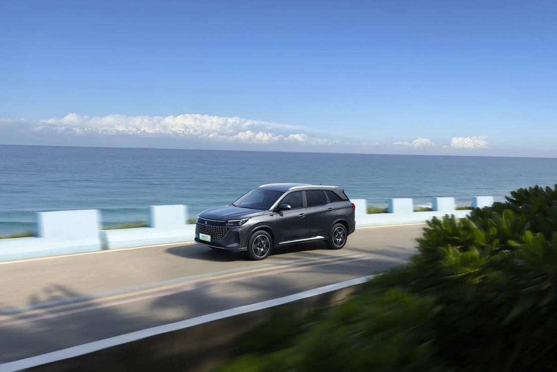 Thiết kế hiện đại Cỡ trung bình E5 Seres Xe điện / All Wheel Drive EV SUV