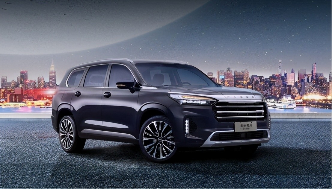 Chiếc xe hơi xăng hạng sang Chery SUV EXEED VX với hệ thống truyền động lai cho người tiêu dùng khắt khe