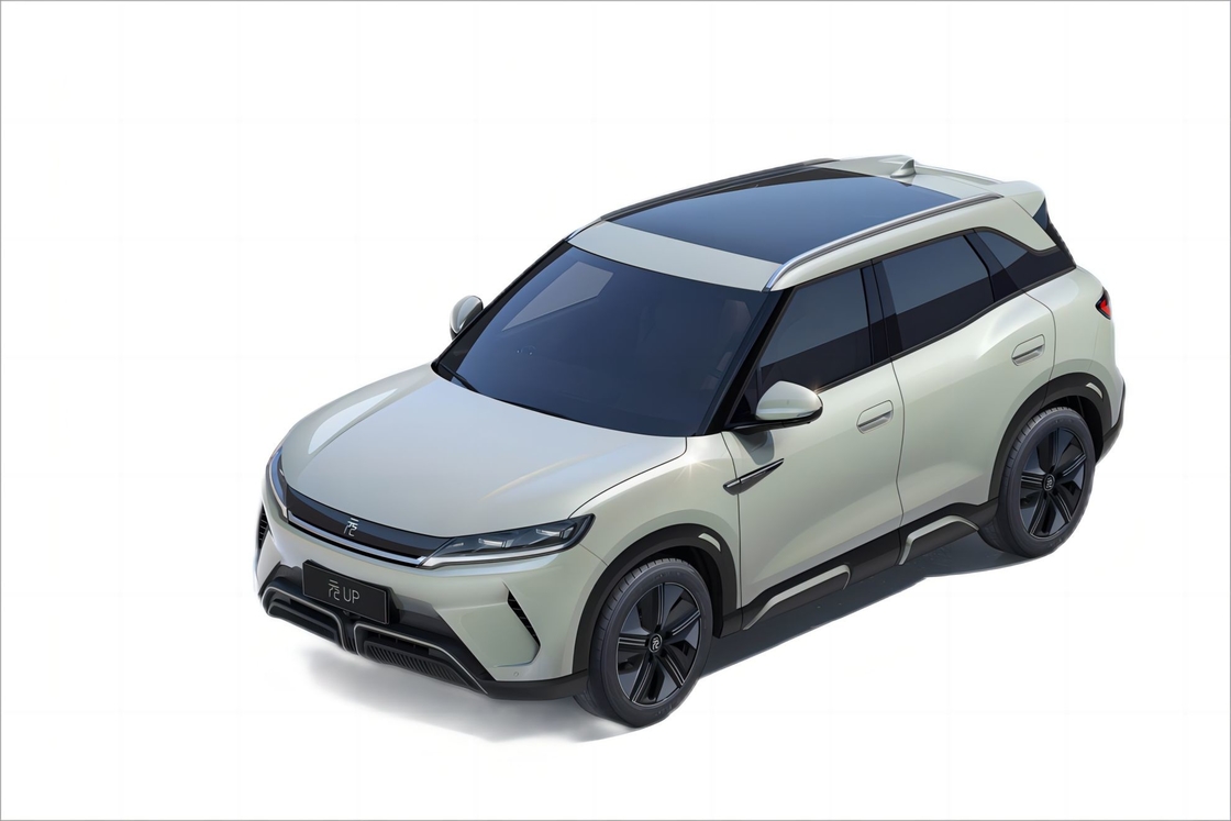 BYD Yuan UP bộ xử lý tiên tiến và màn hình độ phân giải cao cho hiệu suất cao hơn