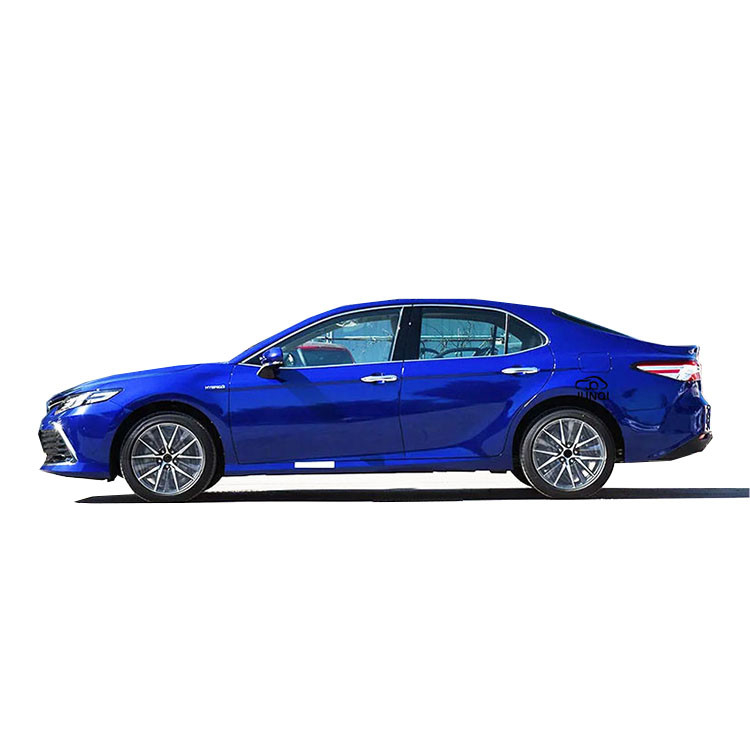 Mid Size Luxury Toyota Camry Hybrid Car Lốp phía trước Động cơ 150 HP