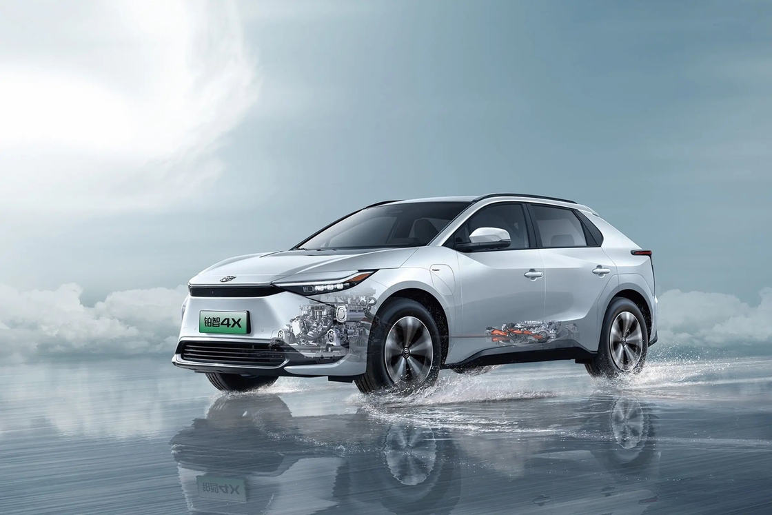 Hybrid Toyota Bz 4X SUV điện cho người tiêu dùng có ý thức về môi trường và những người đam mê ngoài trời
