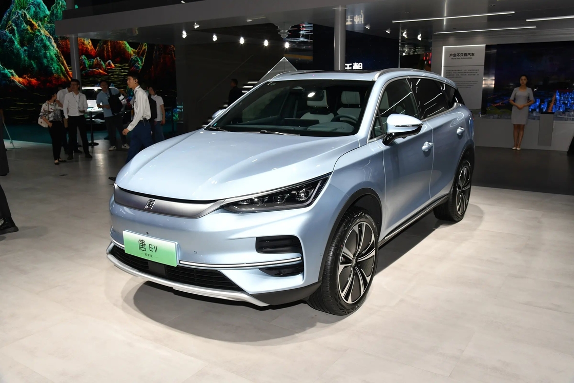 Xe điện BYD Tang EV 185Km / H trái lái Plug In Hybrid SUV