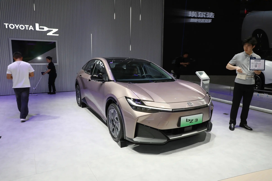 160km/h Tốc độ tối đa Toyota BZ3 Electric Sedan Mid Size Toyota EV Cars