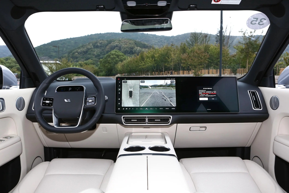 5 cửa 6 chỗ L8 Lixiang xe điện SUV lái trái với phạm vi lái 800km