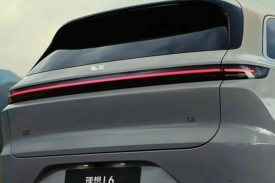 5 cửa 7 chỗ Lixiang L6 MPV Xe điện Tất cả bánh lái bên trái lái xe
