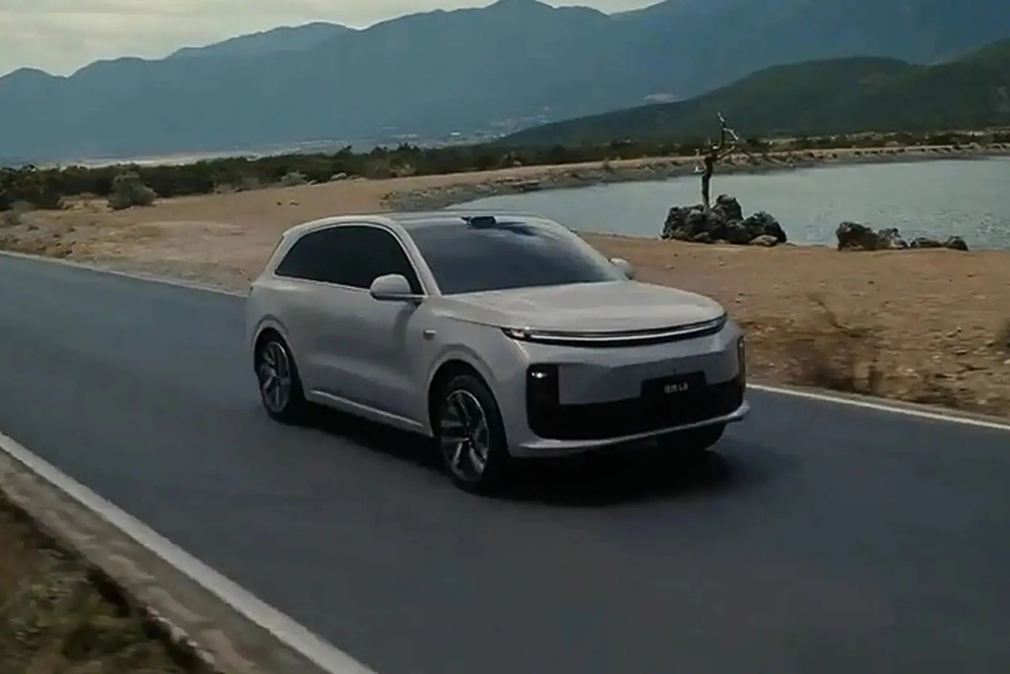 Chiếc xe điện lý tưởng L6 Lixiang 300kW năng lượng và tầm 1390km cho du lịch sang trọng