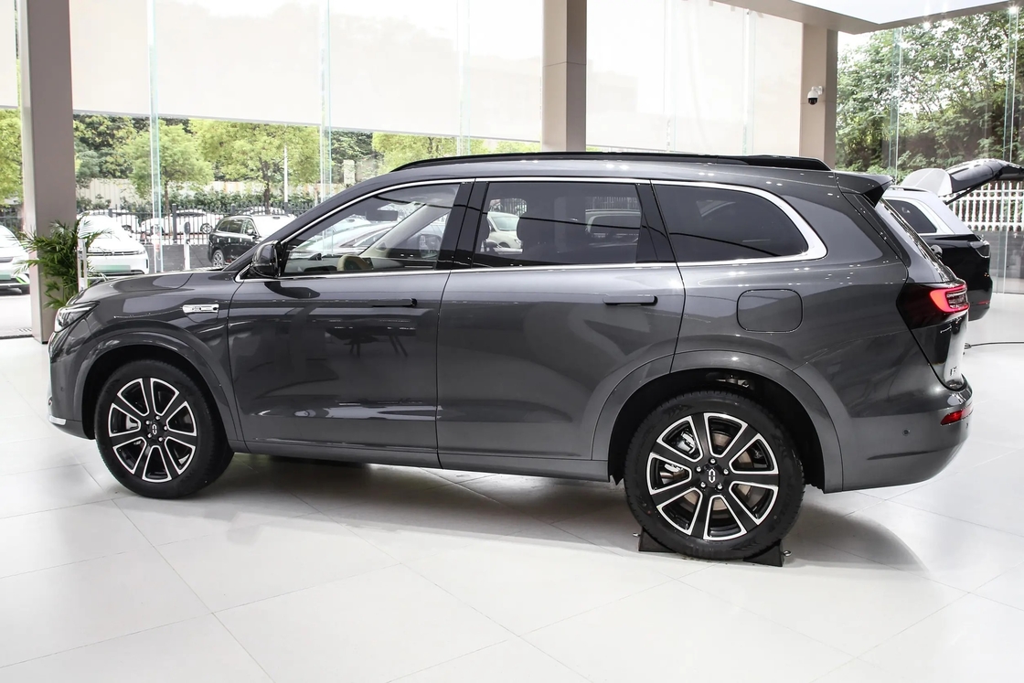 2025 AITO M7 Hybrid SUV Xe năng lượng mới Từ Hua~wei Auto Seres Off-Road Xe điện Hiệu quả năng lượng