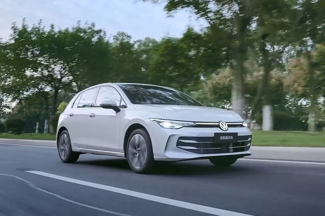 2024 Volkswagen VW Golf 8 Xe 280TSI DSG R-Line 5-Seat Sedan xăng cho xe Volkswagen Hai hộp compact sedan FWD xăng