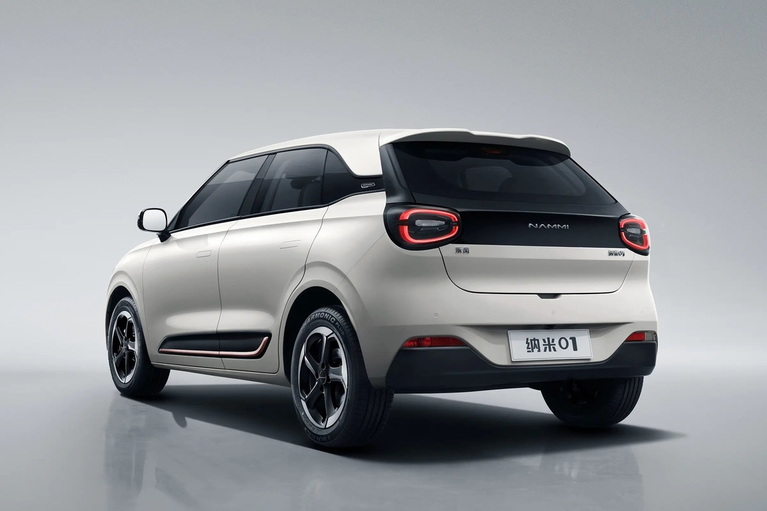 Xe năng lượng mới 201km Thời lượng pin dài Suv Ev 5 cửa 4 chỗ Ev Xe Nami Dongfeng Nano Box 0km Xe cũ