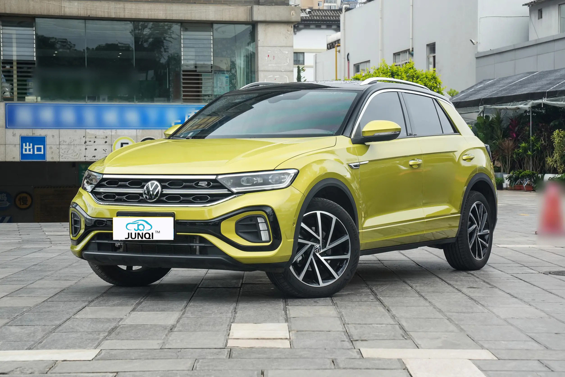 VOLKSWAGEN T-ROC 2024 2025 300TSI DSG 2WD STARLIGHT GASOLINE Mới SUV nhỏ gọn giá rẻ xe xăng sản xuất tại Trung Quốc trong kho VW TROC