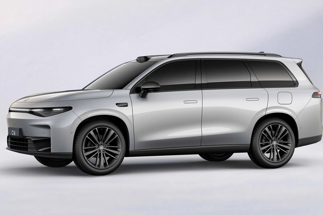 Leapmotor Electric Car Zero Run C16 cho sự sang trọng và thoải mái với công nghệ tiên tiến