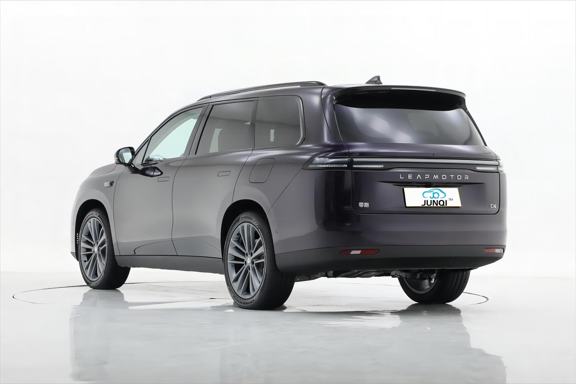 Leapmotor Electric Car Zero Run C16 2024 Extended Range 200 Intelligent Driving Edition với không gian thoải mái