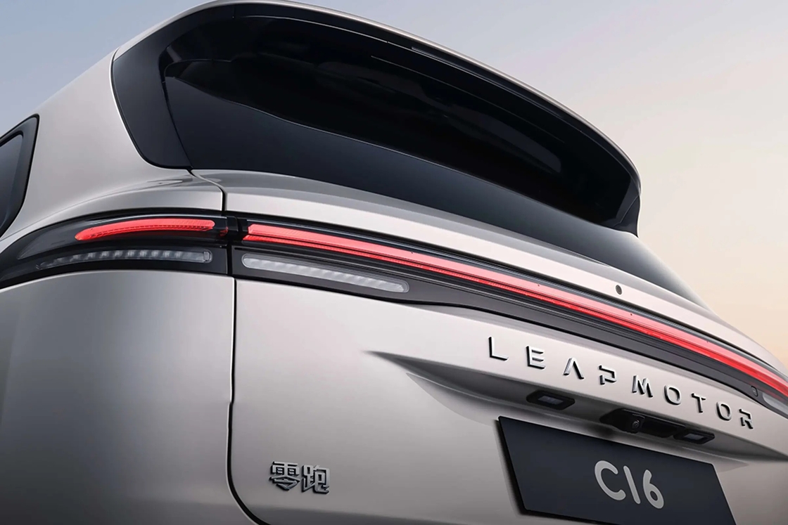 2024 Leapmotor chất lượng cao C16 2024 Chiếc xe tầm xa 5 cửa 6 chỗ SUV Xe điện rẻ cho gia đình
