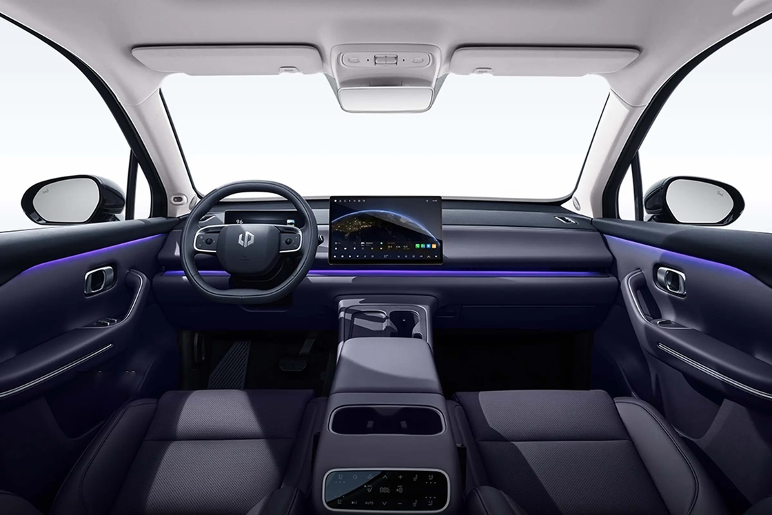 Leapmotor Electric Car Zero Run C16 3 Mô hình 10.25 inch Full LCD Dashboard để hiển thị rõ ràng thông tin lái xe