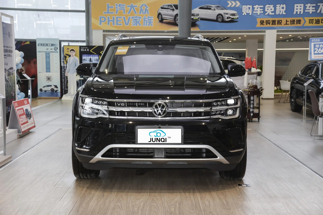 Được sản xuất tại Trung Quốc 2024 Volkswagen Touron xe xăng 0km xe hơi nhiên liệu phiên bản mới nhất sử dụng trong kho