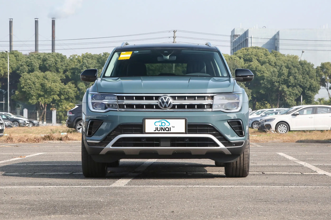 SUV vừa và lớn Volkswagen xe hơi xăng Tuon 330TSI Với 2.0T 220HP L4 động cơ và 7-speed clutch kép