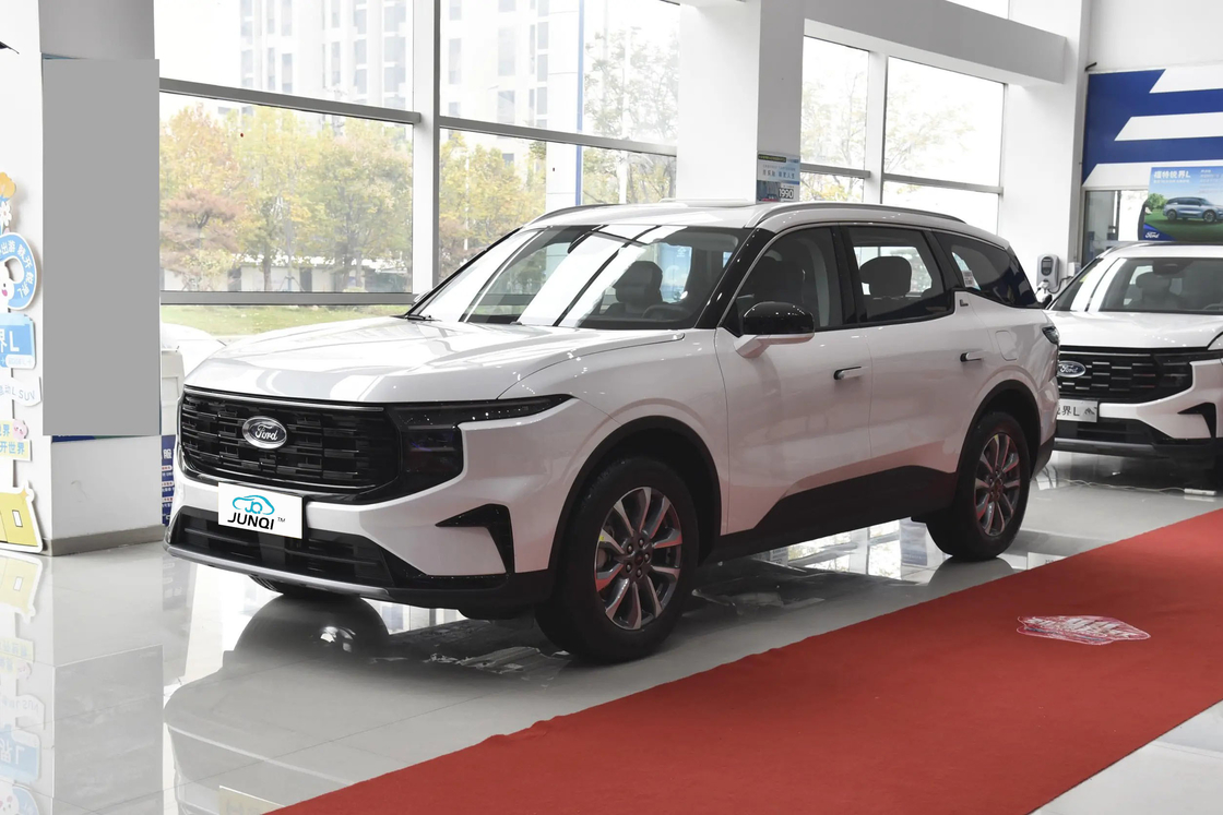 Changan Ford -2024 Ruijie L 2.0T EcoBoost Hai bánh xe lái bảy chỗ ngồi Mô hình phong cách